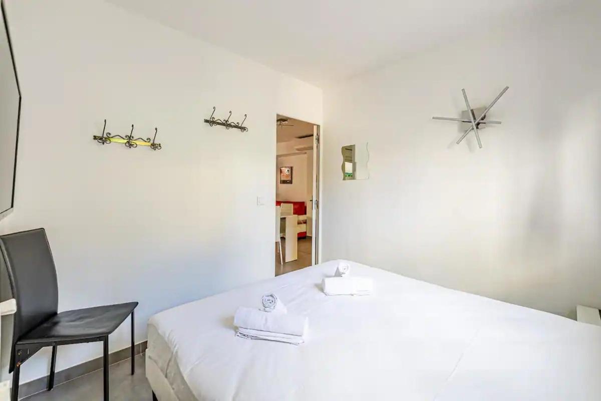 Superbe 3P 2Chambres, 2Terrasses Cannes Centre-Ville, 4 Min A Pied De La Croisette Sas-Meredith Loc Dış mekan fotoğraf