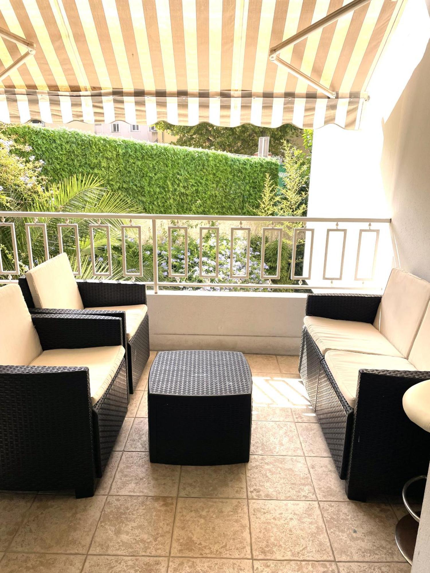 Superbe 3P 2Chambres, 2Terrasses Cannes Centre-Ville, 4 Min A Pied De La Croisette Sas-Meredith Loc Dış mekan fotoğraf