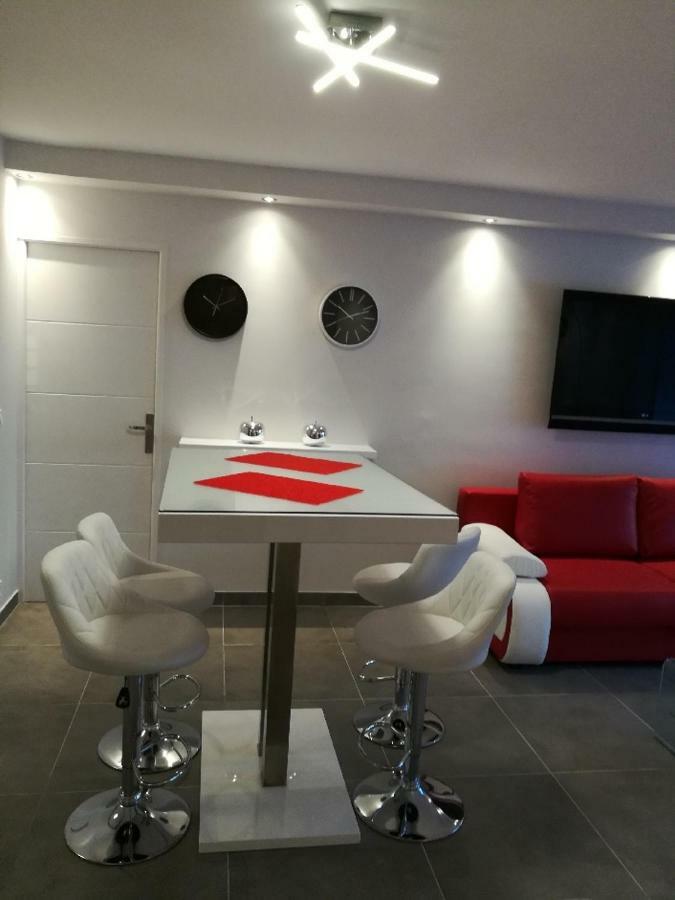 Superbe 3P 2Chambres, 2Terrasses Cannes Centre-Ville, 4 Min A Pied De La Croisette Sas-Meredith Loc Dış mekan fotoğraf
